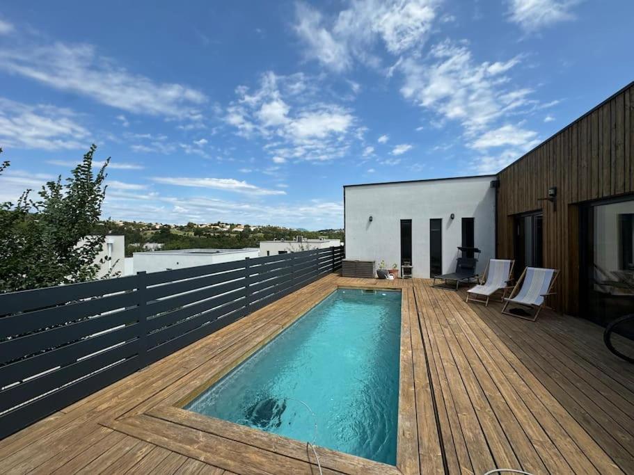Luxury Villa With Pool And View Juvignac Dış mekan fotoğraf